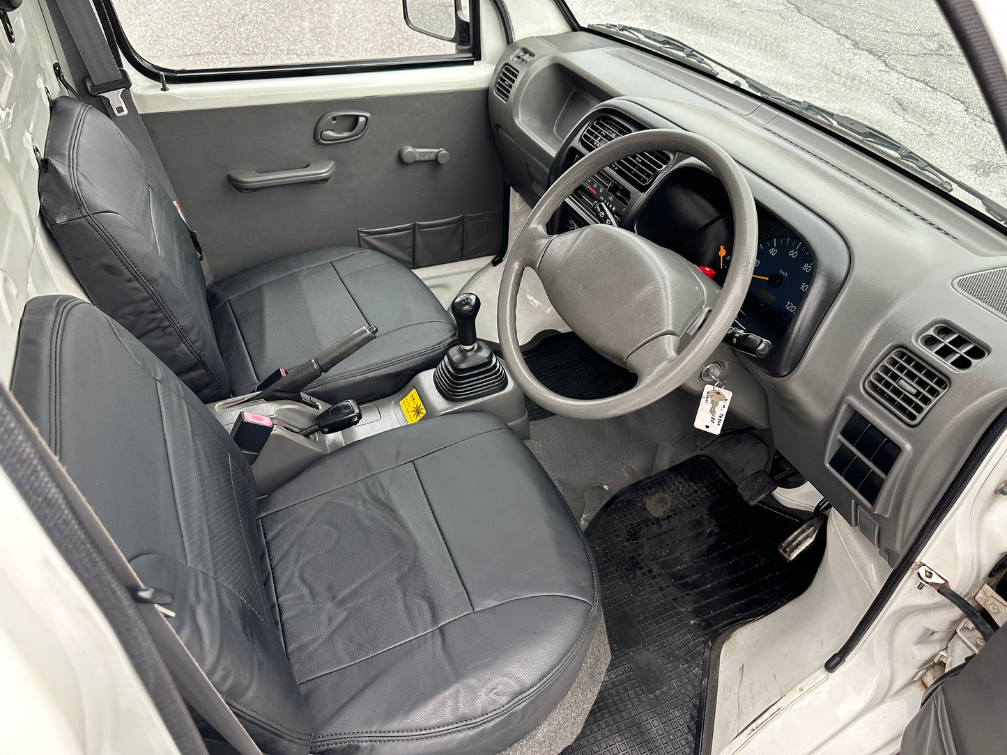 2000 SUZUKI CARRY REFRIGERATED FOOD TRUCK - 4WD — LOT#779