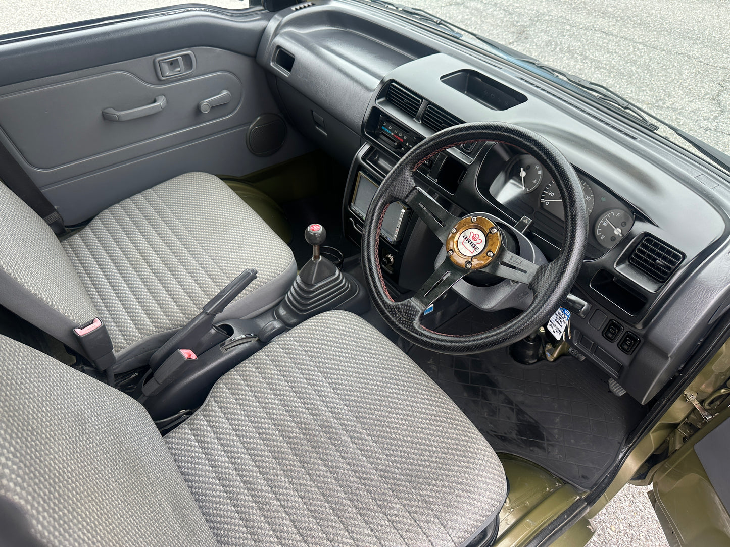 2000 DAIHATSU HIJET 4WD - A/C - FULLY SERVICED & CUSTOMIZED — LOT#704