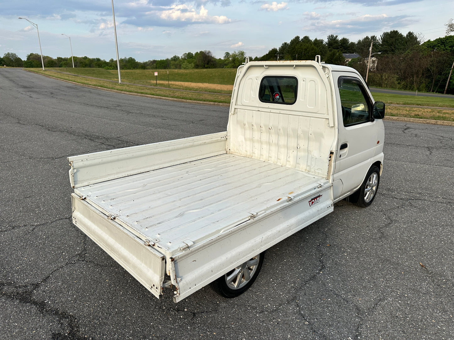 2001 SUZUKI CARRY -FUEL INJECTED- A/C — LOT#870