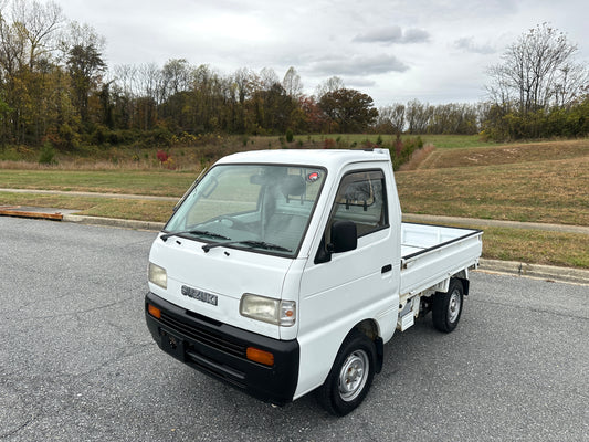 1993 SUZUKI CARRY - 4WD - AXLE LOCK — LOT#666