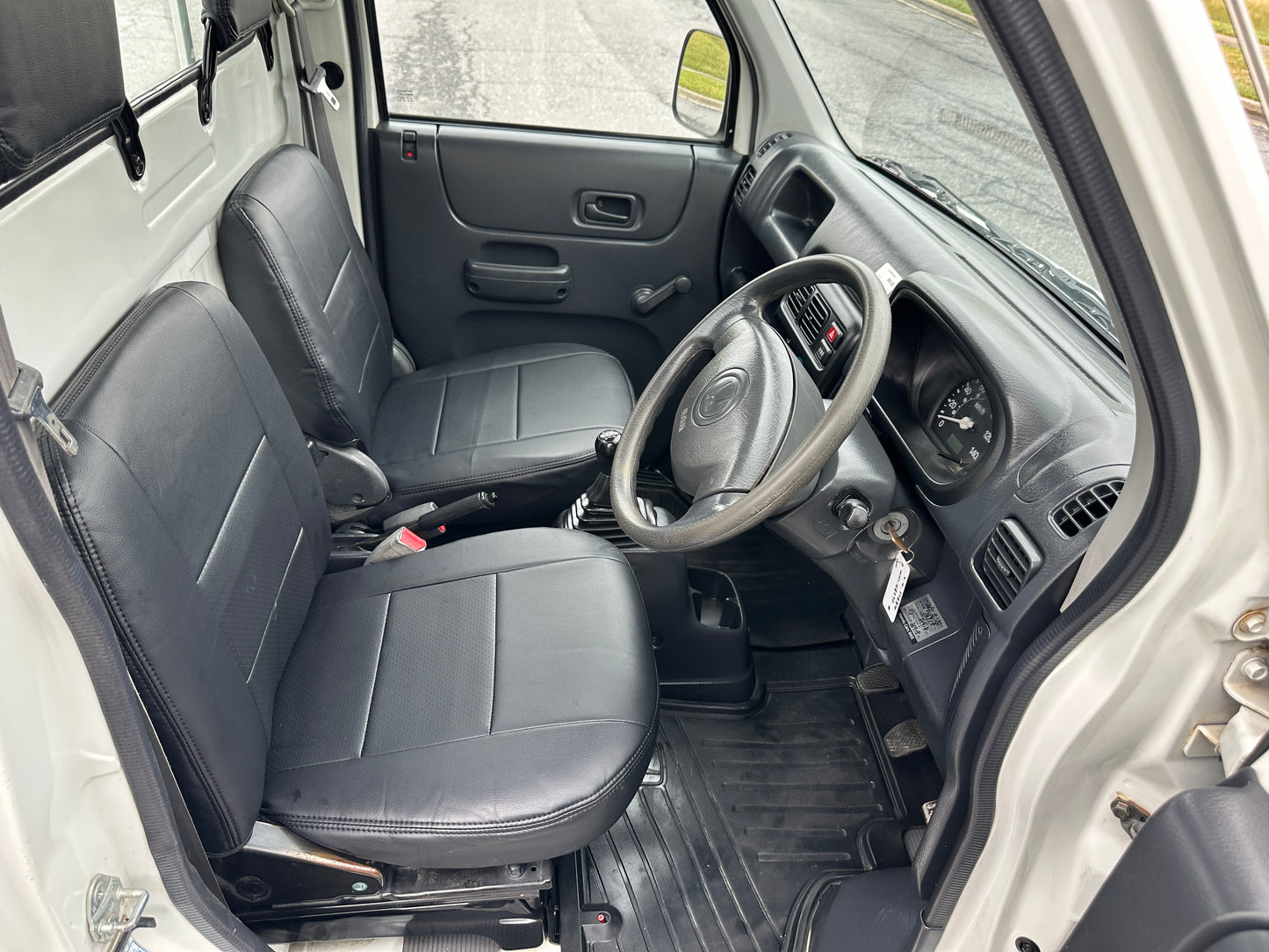 2001 HONDA ACTY SDX 4WD - A/C - FUEL INJECTION - POWER STEERING - AIRBAG - LOT#868