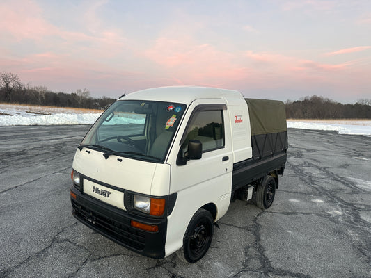 1997 DAIHATSU HIJET SUPER JUMBO 4WD - A/C - EXTENDED CAB WITH HIGH ROOF — LOT#692