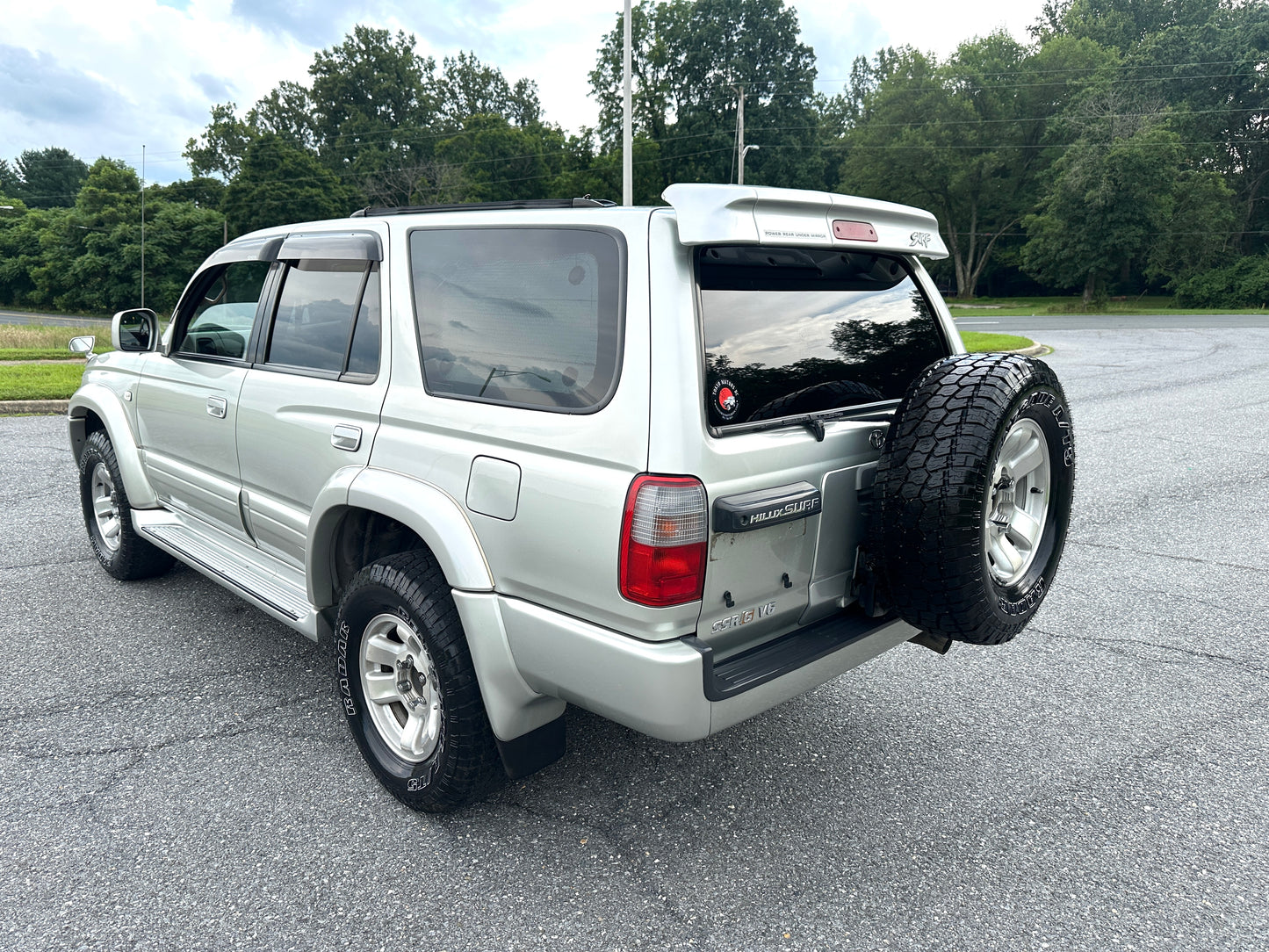1999 TOYOTA HILUX SURF SSR-G VZN185 — V6 Gasoline — LOT#579