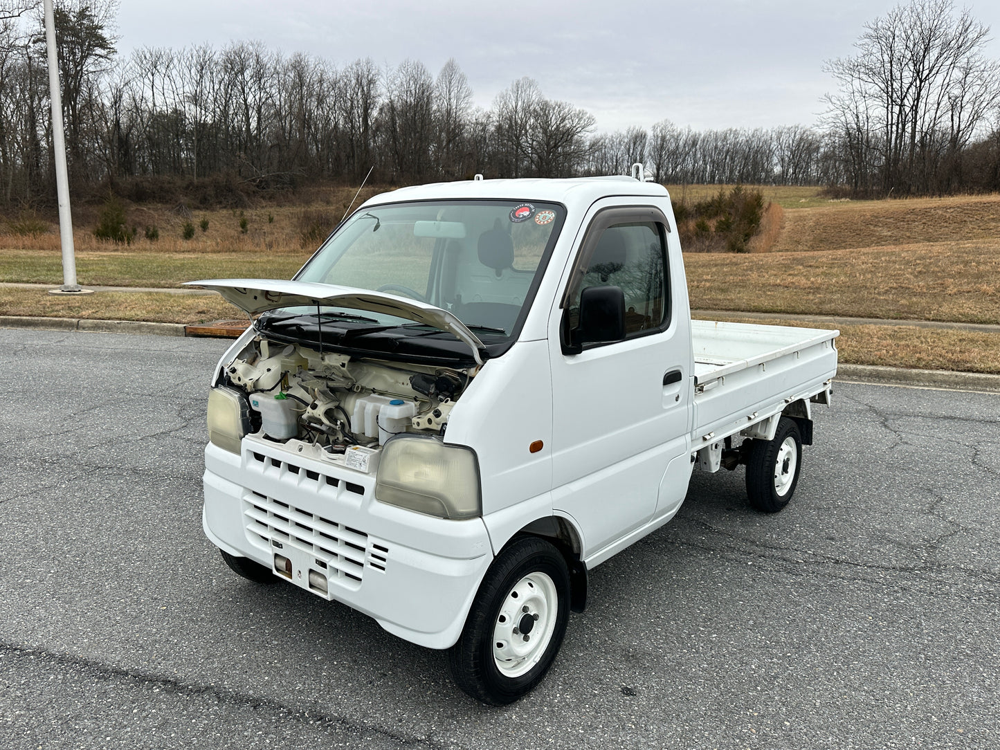 2000 SUZUKI CARRY - AUTOMATIC TRANSMISSION - A/C - 35k Miles — LOT#698