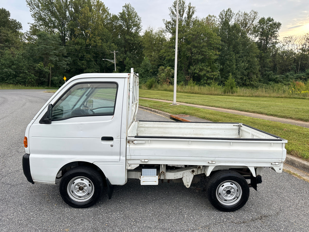 1995 MAZDA AUTOZAM SCRUM 4WD - 5 SPEED - AIR CONDITIONING — LOT#864