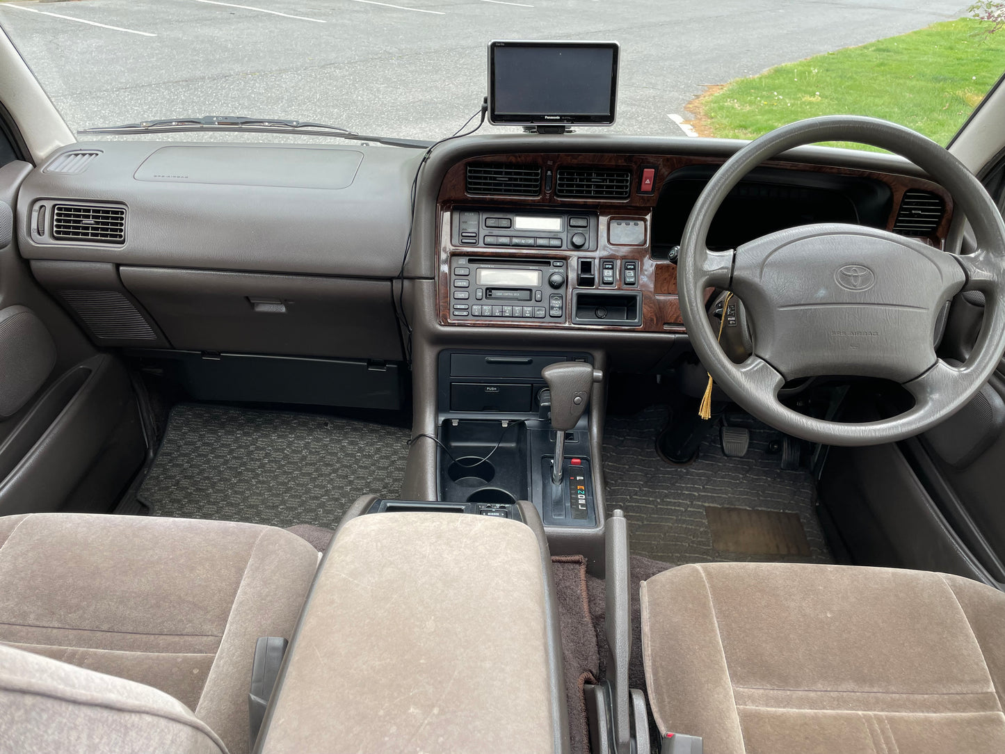 1997 TOYOTA HIACE SUPER CUSTOM LIMITED KZH106