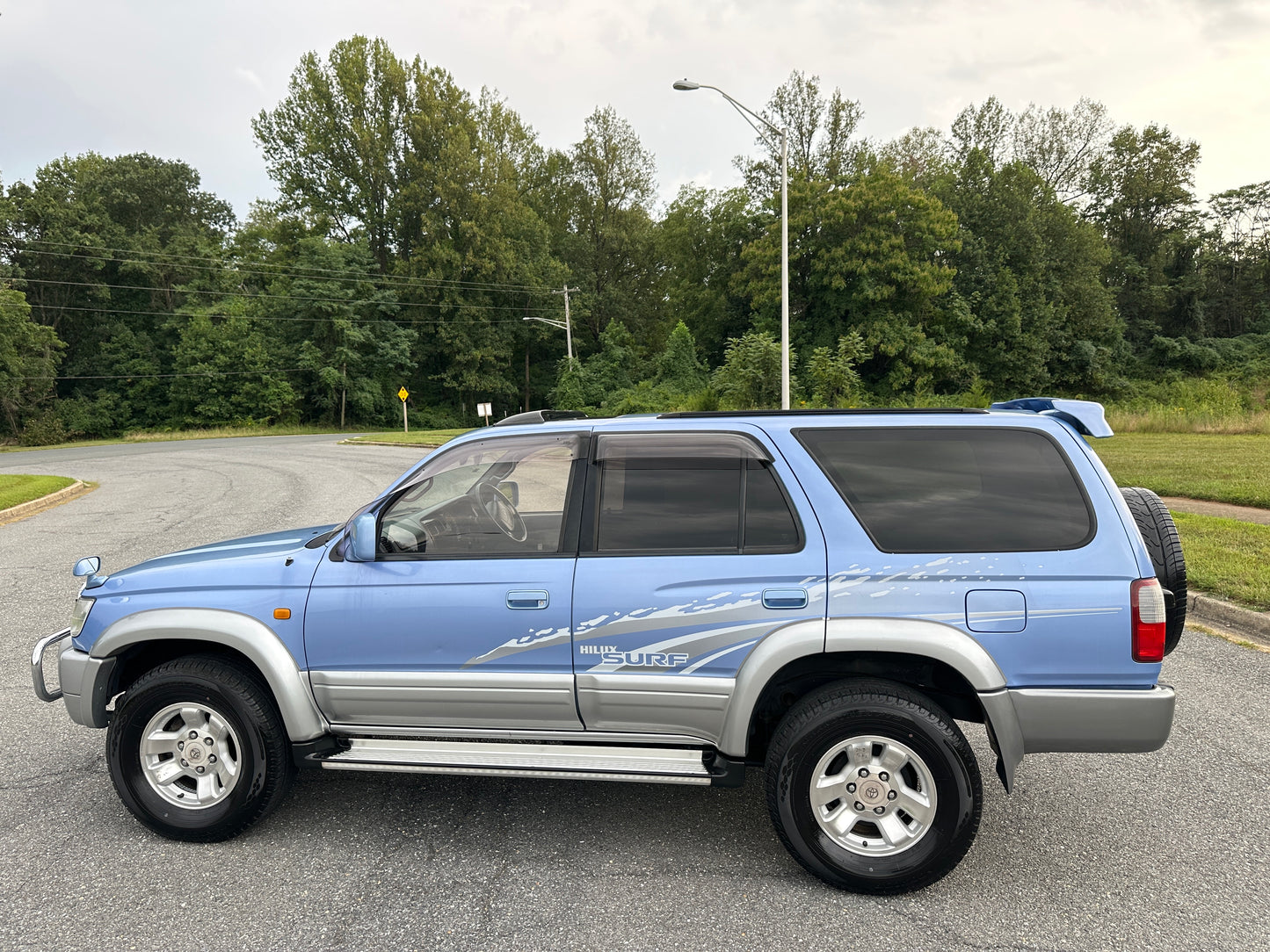 1996 TOYOTA HILUX SURF SSR-G 4WD - TURBO DIESEL — LOT#606
