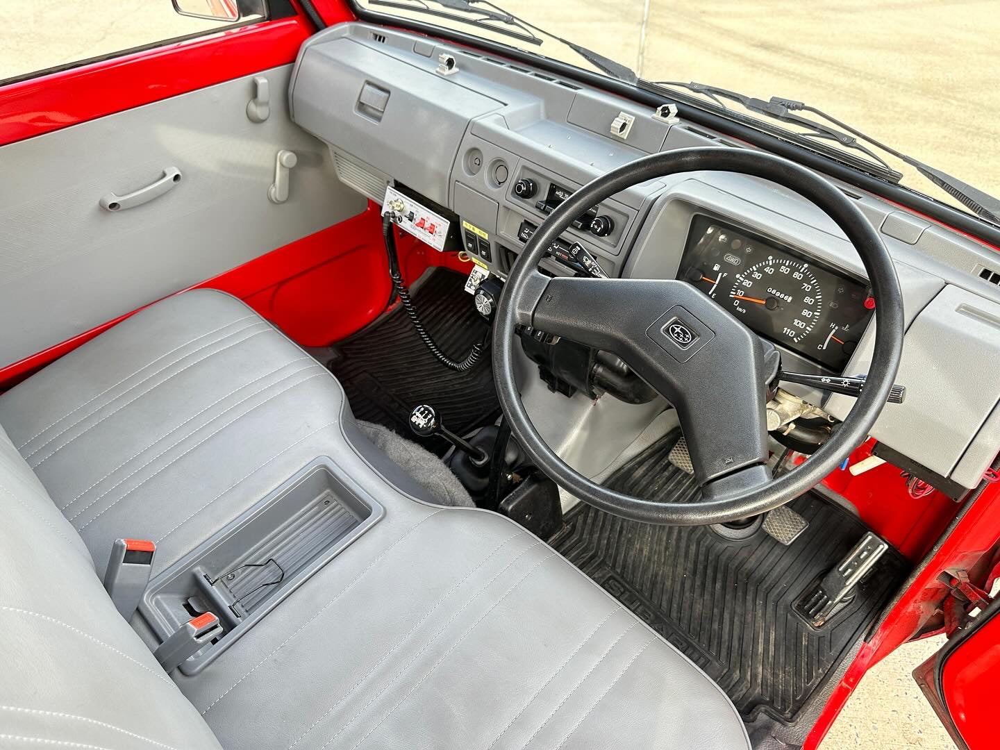 1989 SUBARU SAMBAR M-KT6