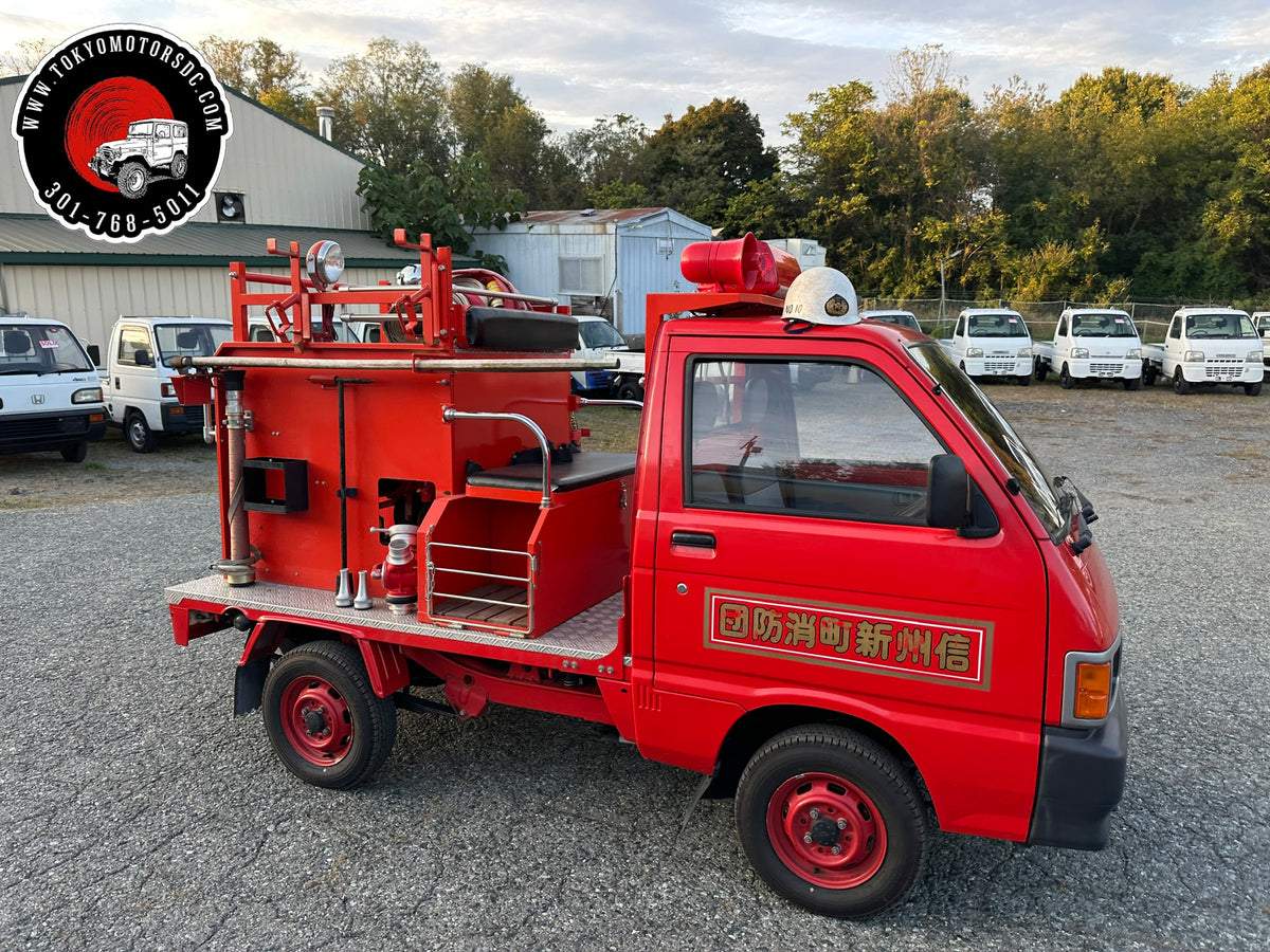 1993 DAIHATSU HIJET FIRE TRUCK 4WD - FULLY EQUIPPED - 2,307 Miles — LOT#982