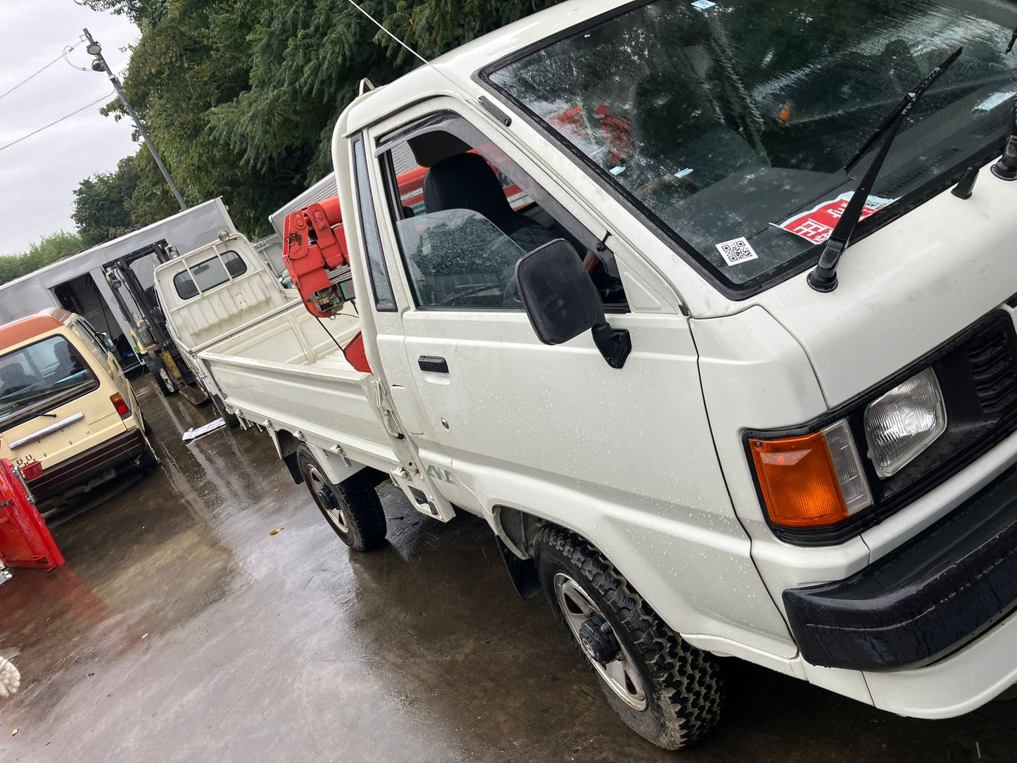 1994 TOYOTA LITEACE CRANE 4WD YM65 - 5,110 Miles