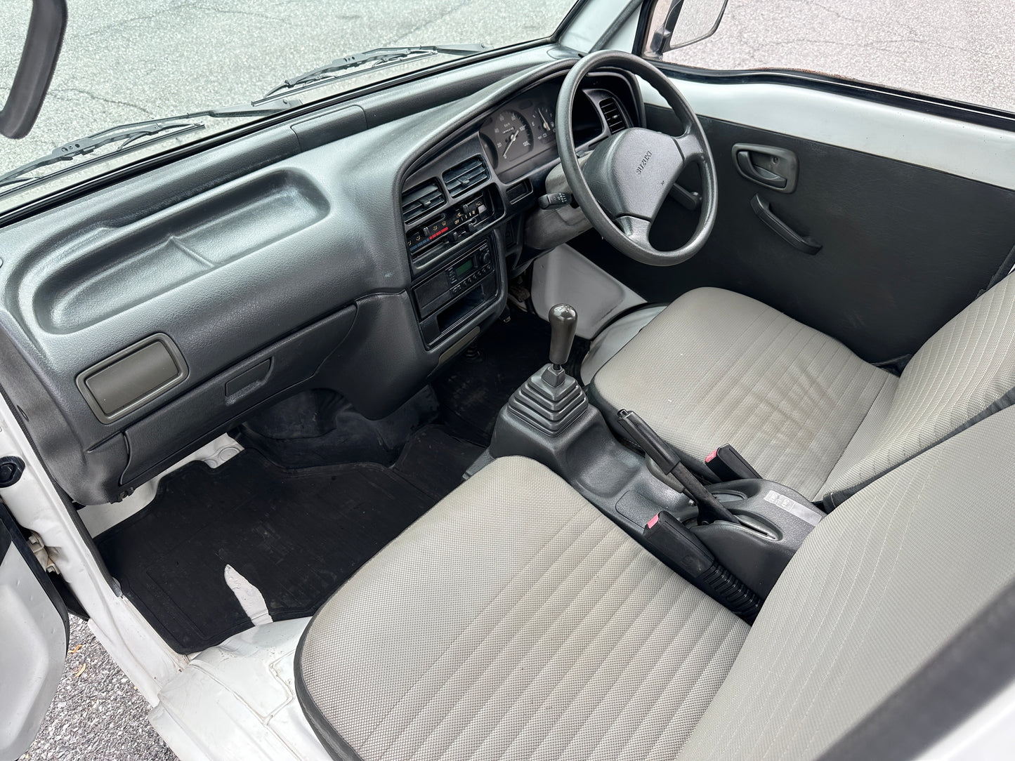 1993 SUZUKI CARRY - 4WD - AXLE LOCK — LOT#666