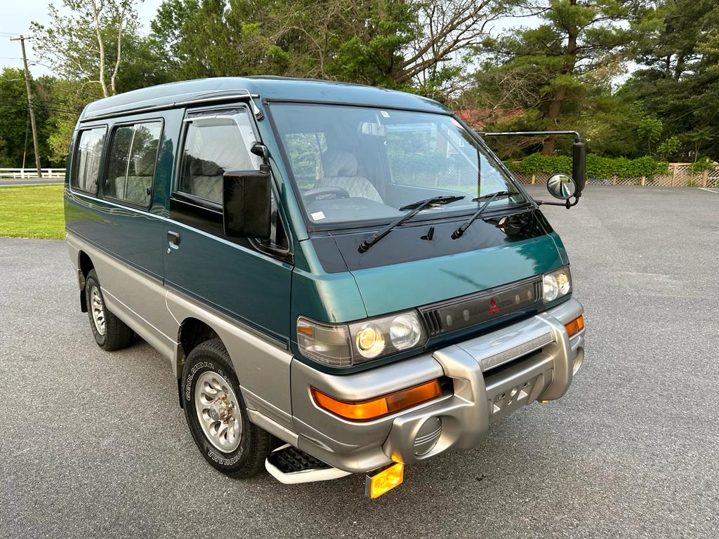 1998 MITSUBISHI DELICA STAR WAGON 4WD EXCEED P35W
