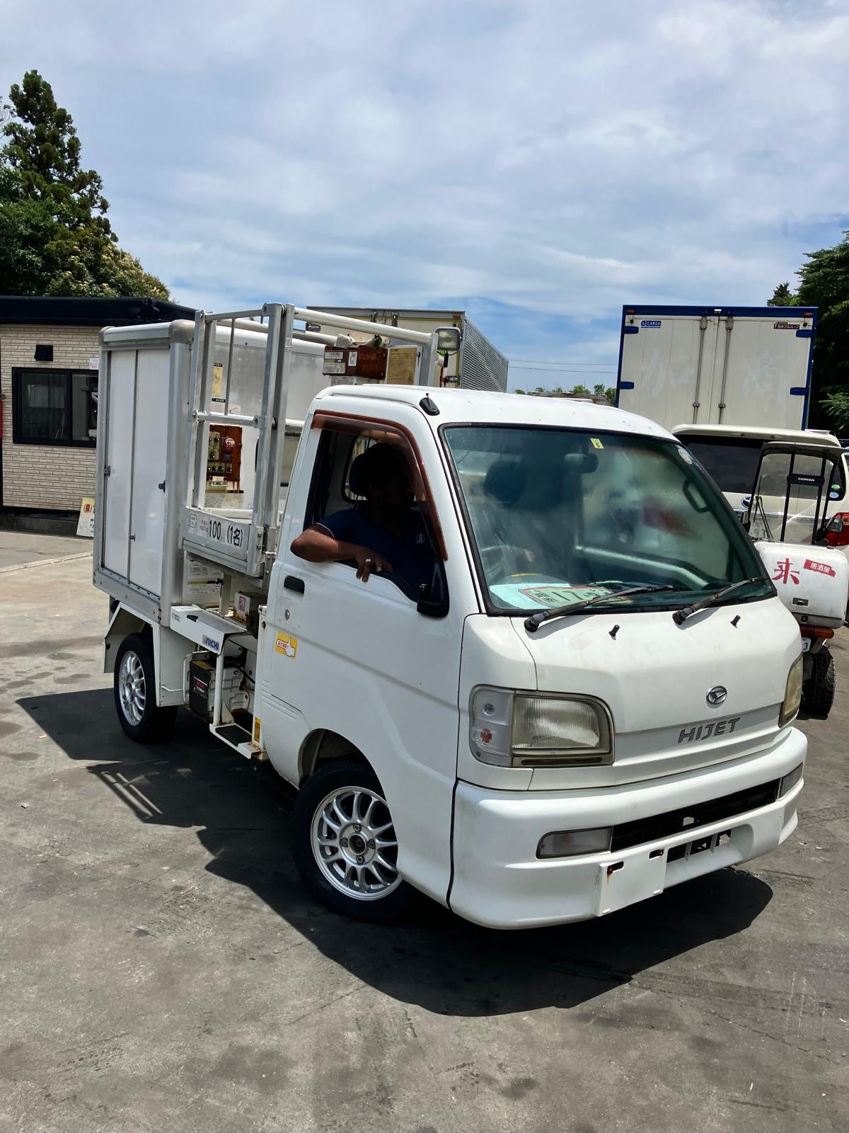 VERY RARE! 2000 DAIHATSU HIJET AERIAL WORK PLATFORM TRUCK 4WD