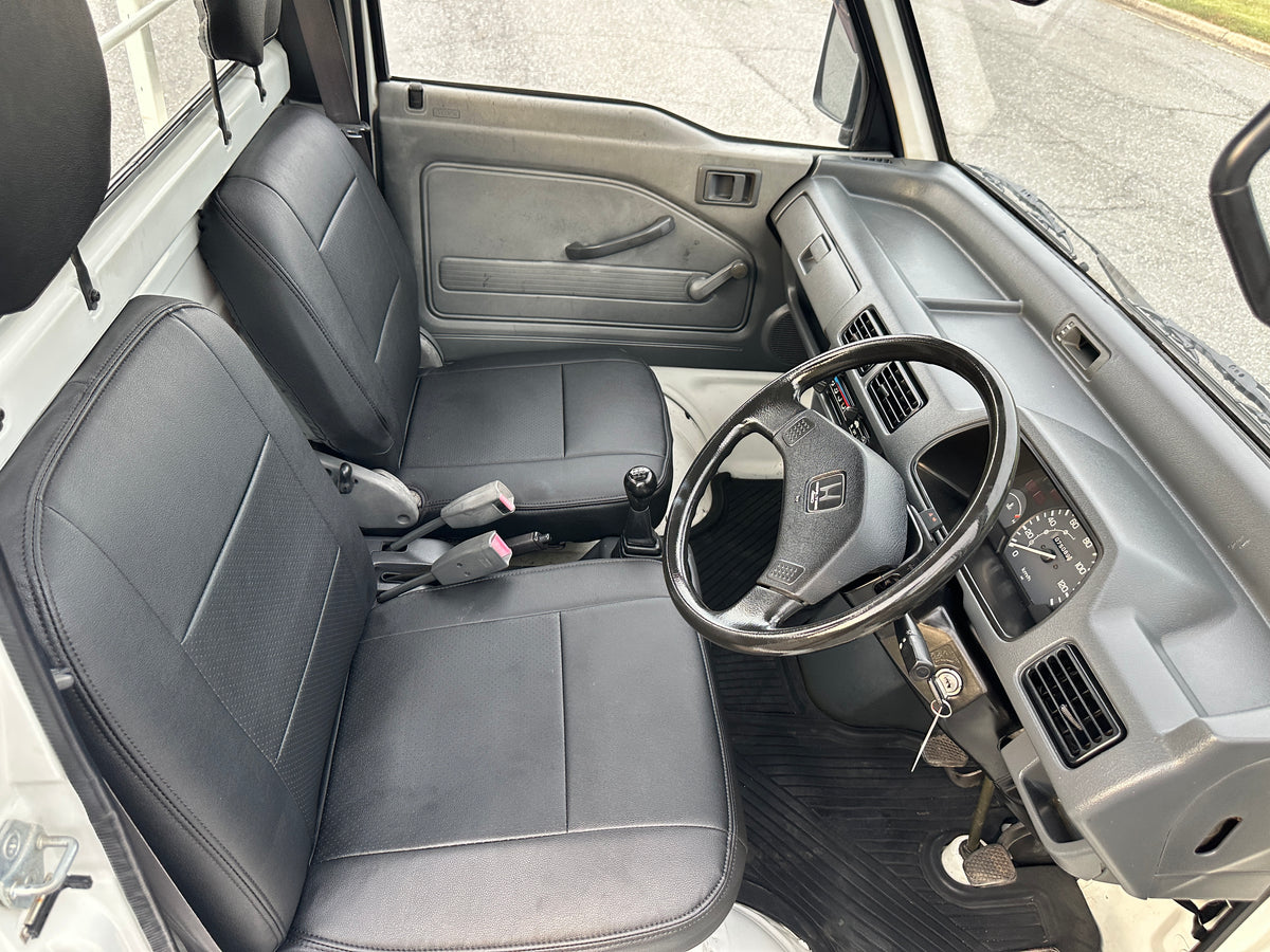 1993 HONDA ACTY SDX 4WD LIFTGATE TRUCK - 5 Speed — LOT#918