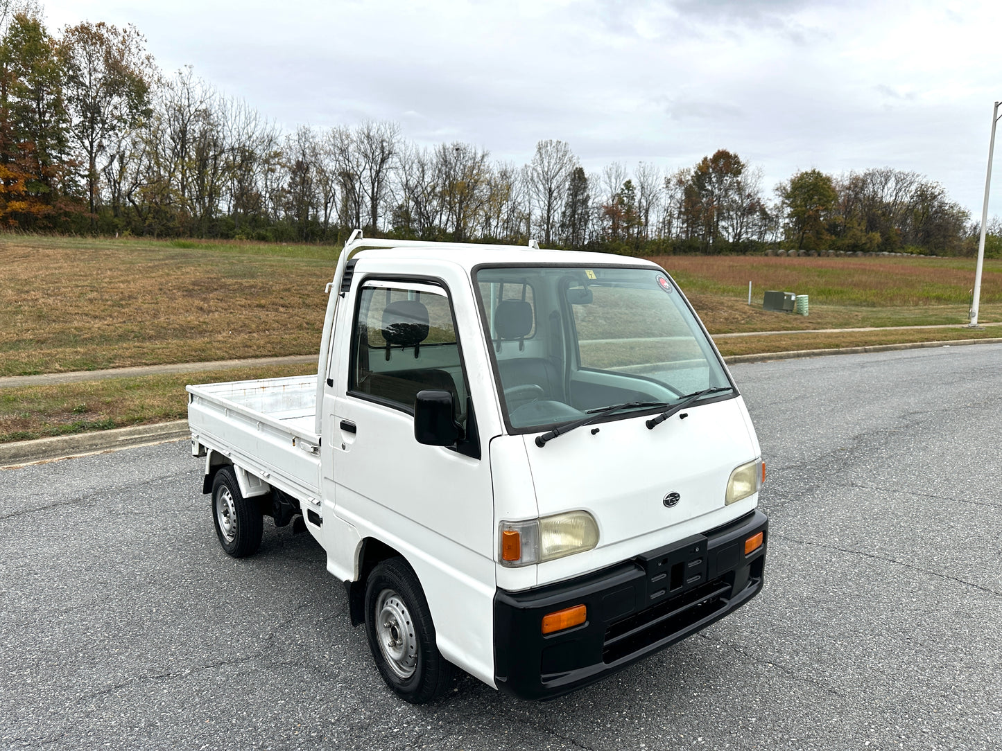 1998 SUBARU SAMBAR SPECIAL 4WD - A/C — LOT#668