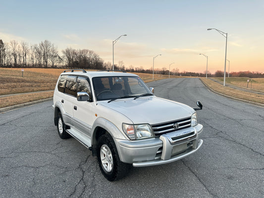 1999 Toyota Land Cruiser Prado TX Limited 4WD - 4 Cylinder Gasoline — LOT#688
