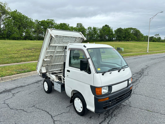 1997 DAIHATSU HIJET DUMP TRUCK 4WD - DIFF LOCK - 2 SPEED TRANSFER-CASE — LOT#895