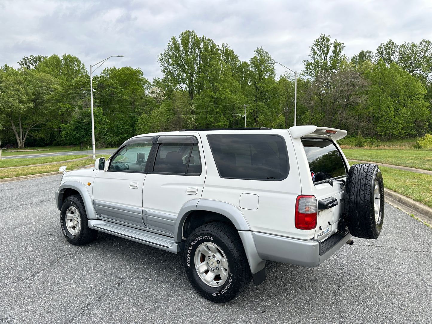 1999 TOYOTA HILUX SURF SSR-X 4WD - 5 SPEED MANUAL - 4 Cylinder Gasoline - 99k Miles — LOT#888