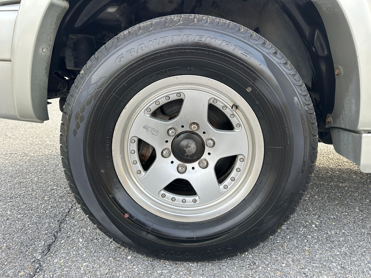 1999 TOYOTA HILUX SURF SSR-G 4WD - 4 Cylinder Gasoline — LOT#788
