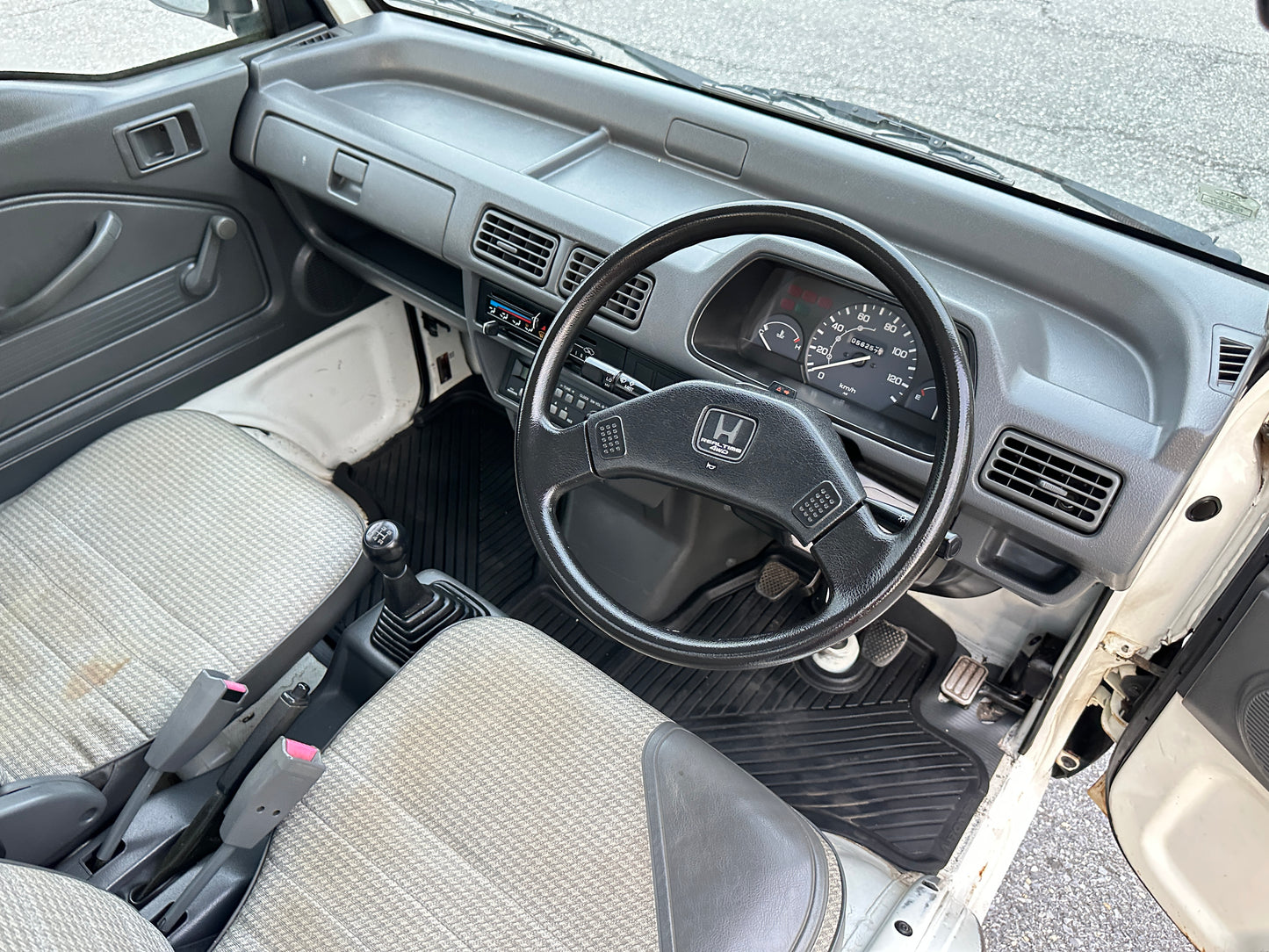 1997 HONDA ACTY SDX DUMP V-HA4  - 4WD - 5 SPEED - LOT#810