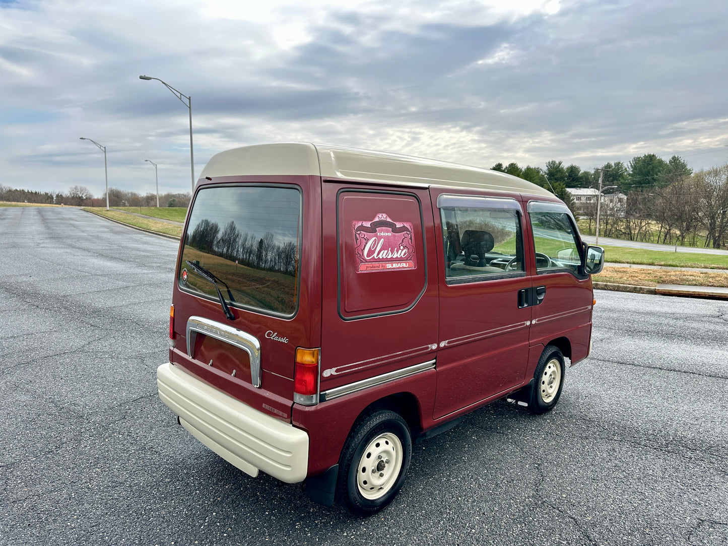 1995 SUBARU SAMBAR DIAS CLASSIC - 5 SPEED MANUAL — Lot#825