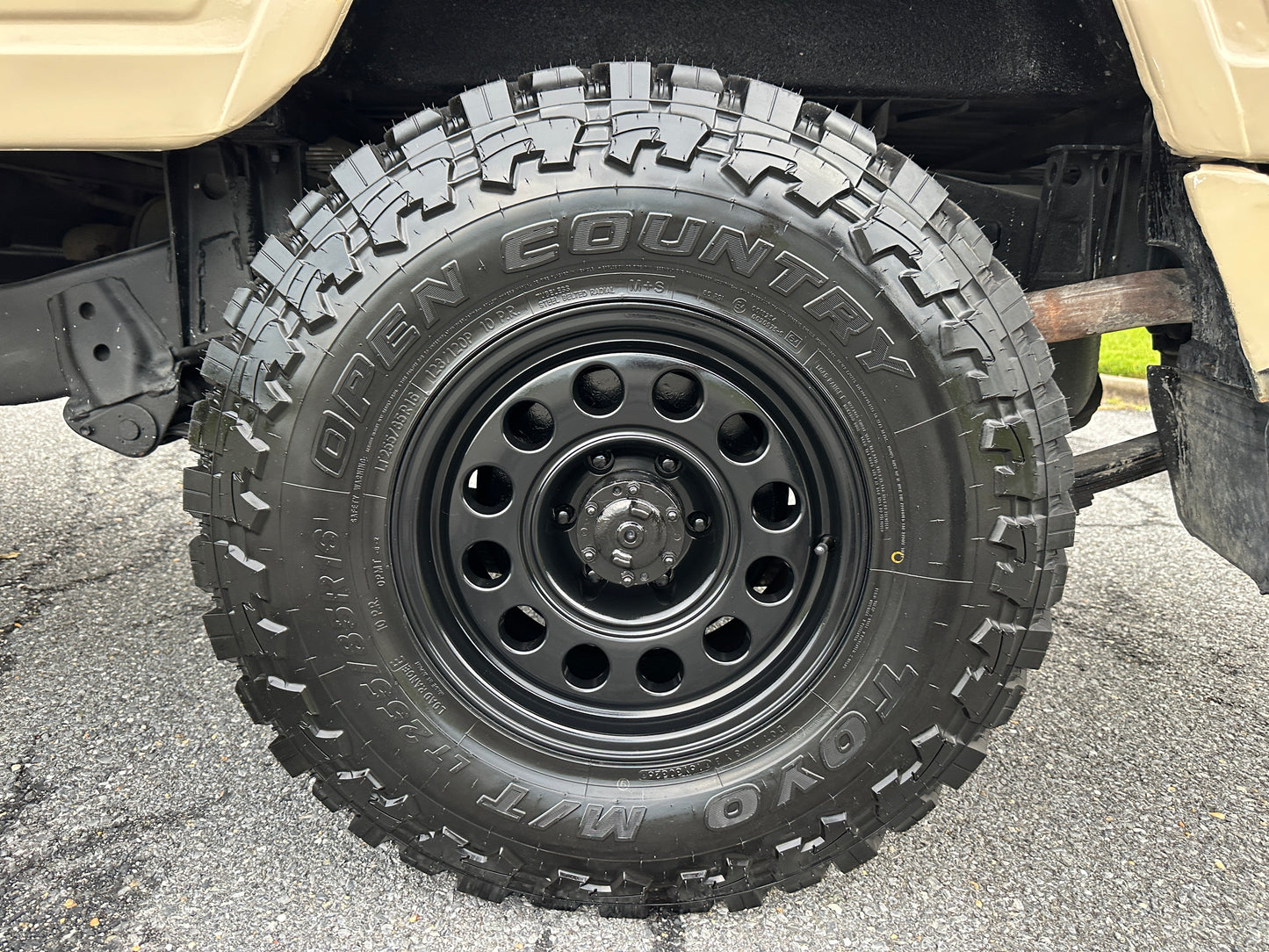 1999 TOYOTA LAND CRUISER FZJ75 PICKUP 4WD - GCC SPEC - LEFT HAND DRIVE - 5 SPEED MANUAL — LOT#857
