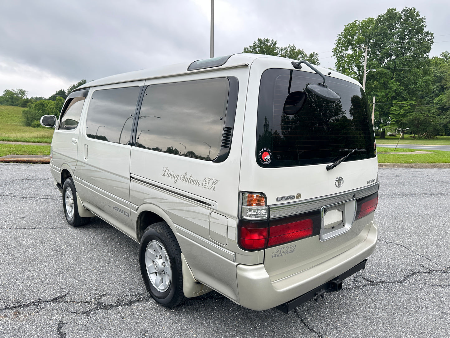 2000 TOYOTA HIACE SUPER CUSTOM LIVING SALOON EX 4WD — INTERCOOLER TURBO DIESEL