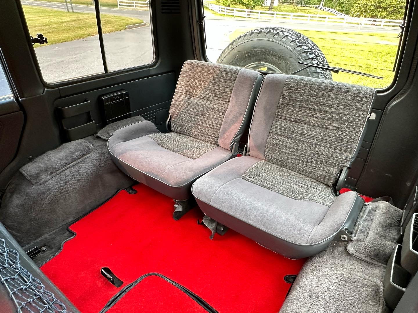 1990 MITSUBISHI PAJERO MONTERO WAGON E-L146GW