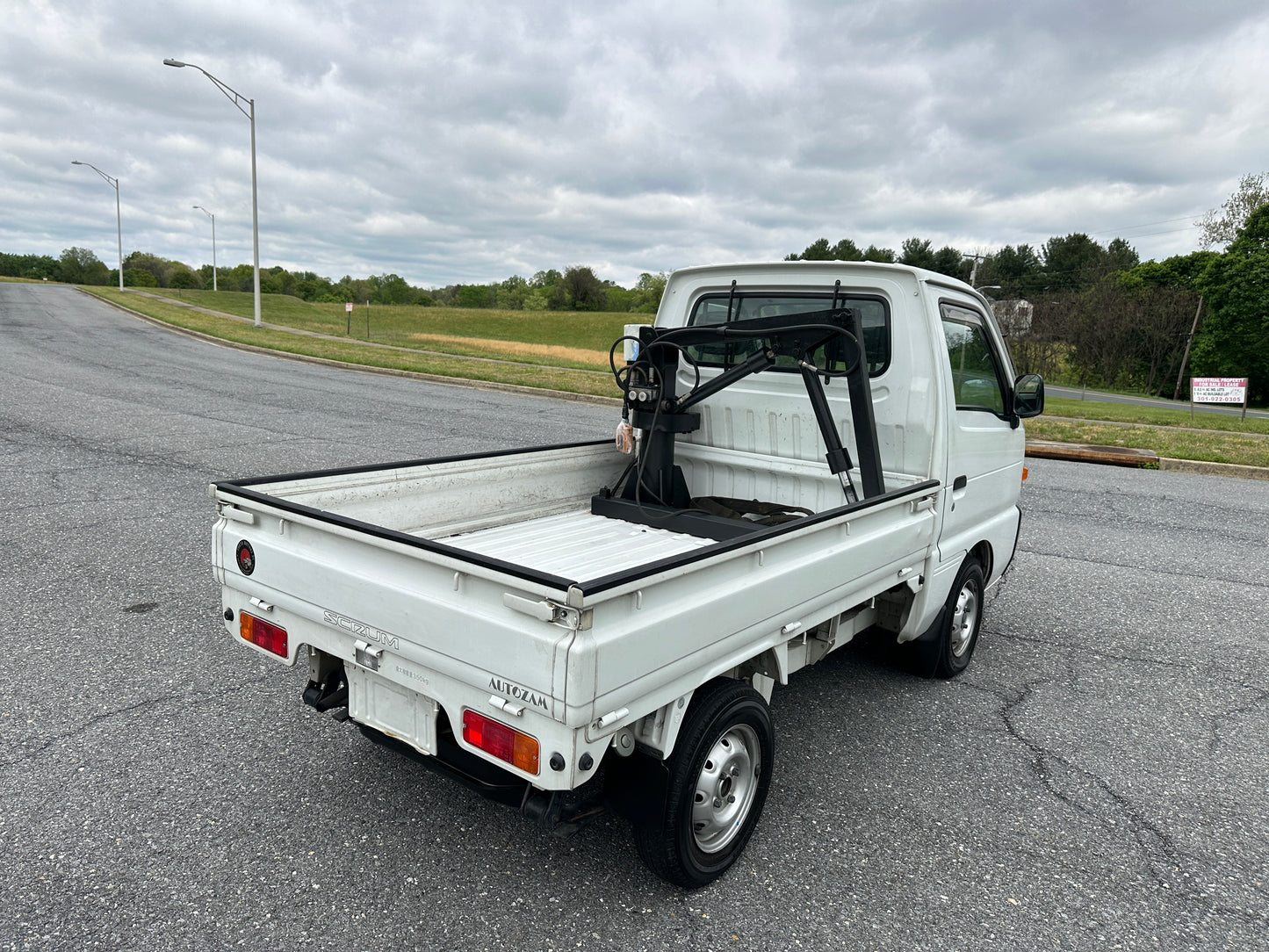 1996 MAZDA AUTOZAM SCRUM - HYDRAULIC CRANE - 28k Miles — LOT#762