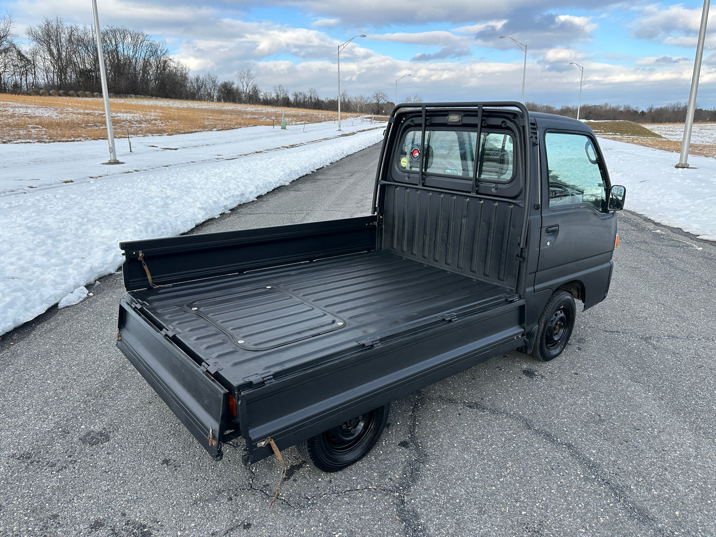 1998 SUBARU SAMBAR SPECIAL 4WD - AUTOMATIC TRANSMISSION - A/C - FUEL INJECTION — LOT#776