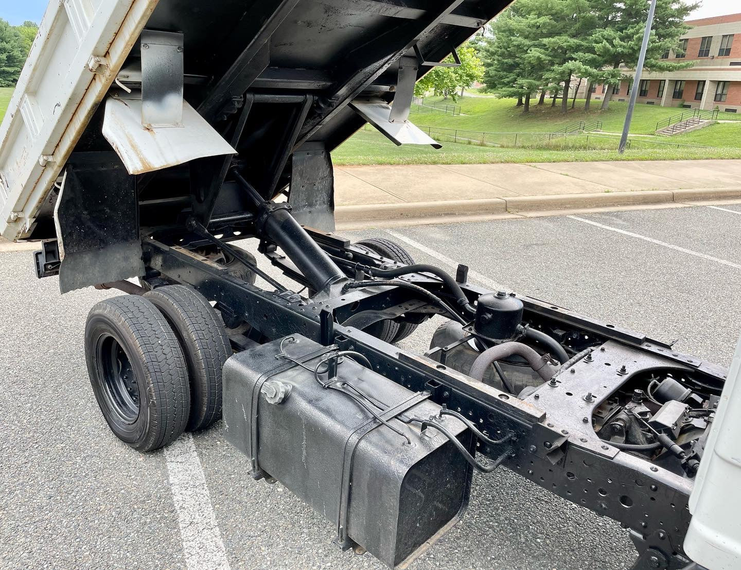 1991 ISUZU ELF 250 DUMP TRUCK NKR58E
