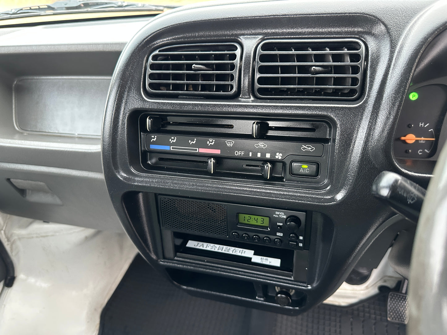 1999 SUZUKI CARRY TURBO - A/C - AUTOMATIC TRANSMISSION - FUEL INJECTION — LOT#718