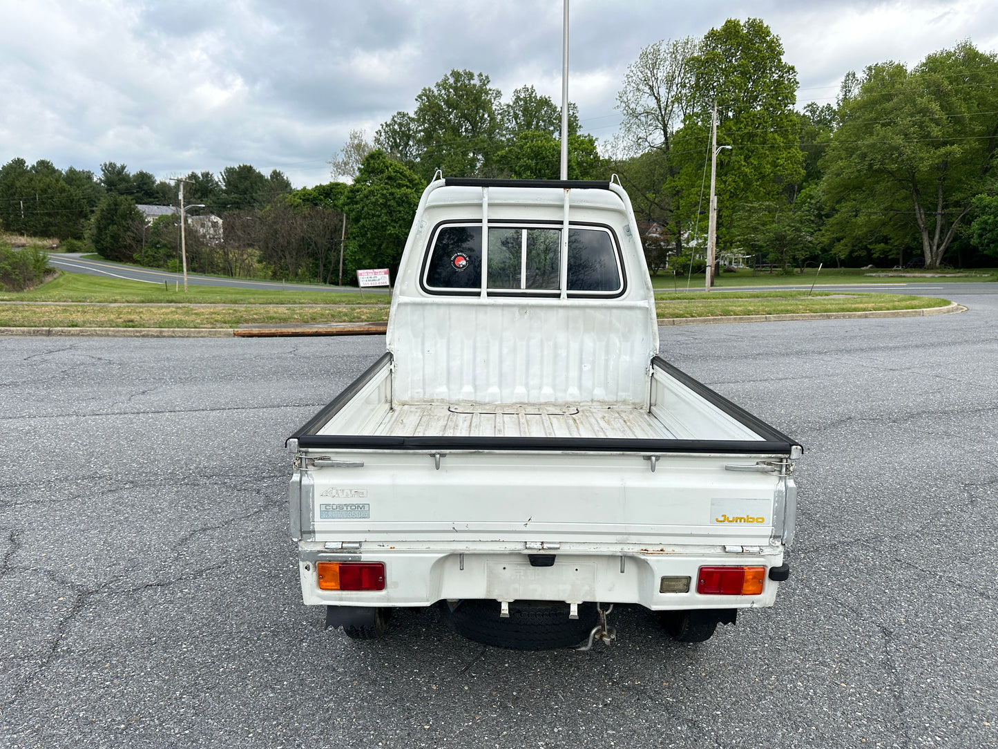 FULLY SERVICED - 1993 DAIHATSU HIJET JUMBO CUSTOM 4WD - AIR CONDITIONING — LOT#707
