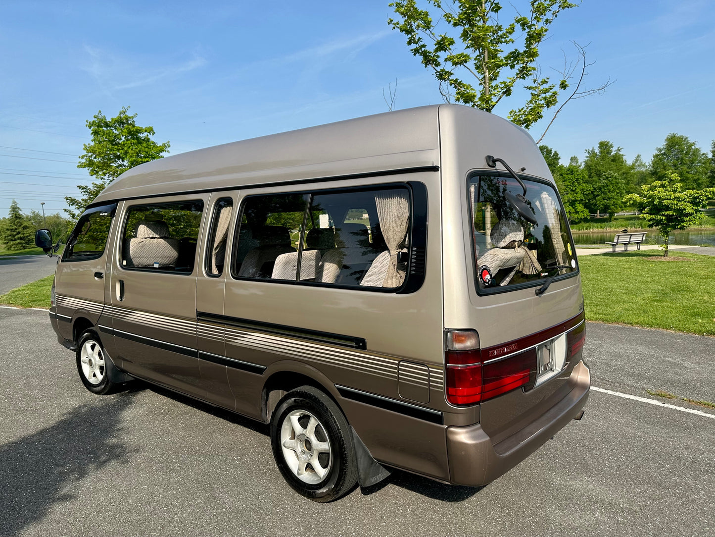 1995 TOYOTA HIACE GRAND CABIN G KZH120
