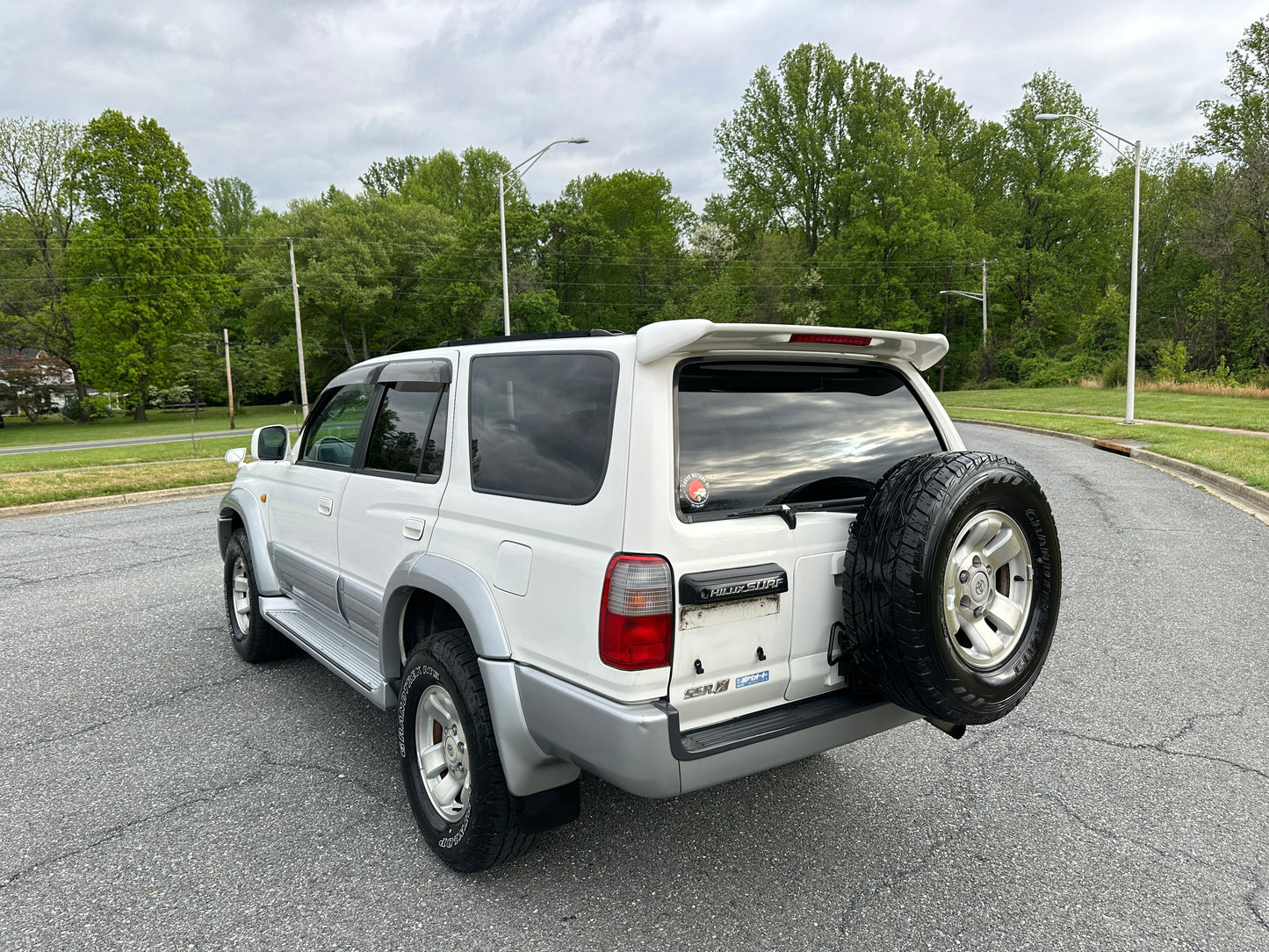 1999 TOYOTA HILUX SURF SSR-X 4WD - 5 SPEED MANUAL - 4 Cylinder Gasoline - 99k Miles — LOT#888