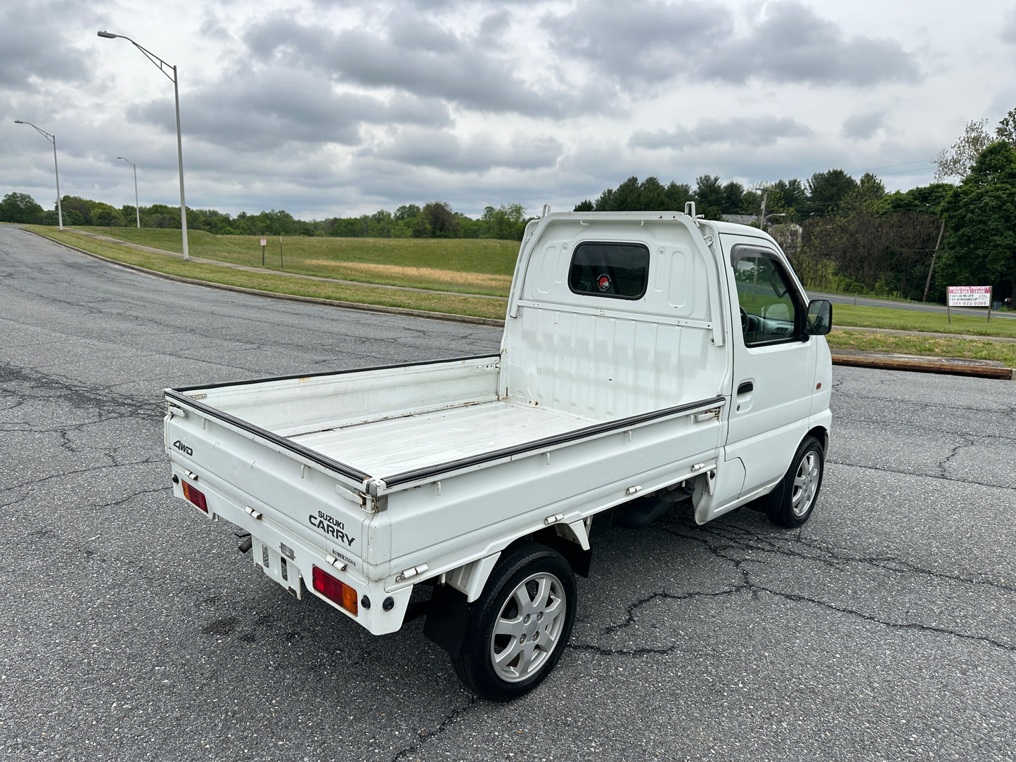 2001 SUZUKI CARRY -4WD -FUEL INJECTED -2 SPEED TRANSFERCASE -A/C — LOT#872