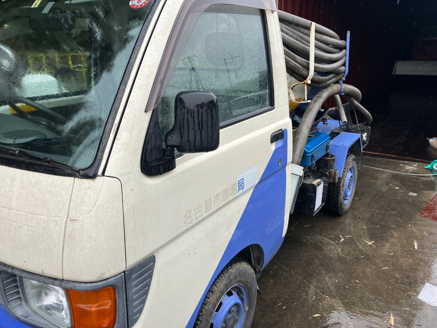1998 DAIHATSU HIJET WATER-TANKER 4WD - A/C