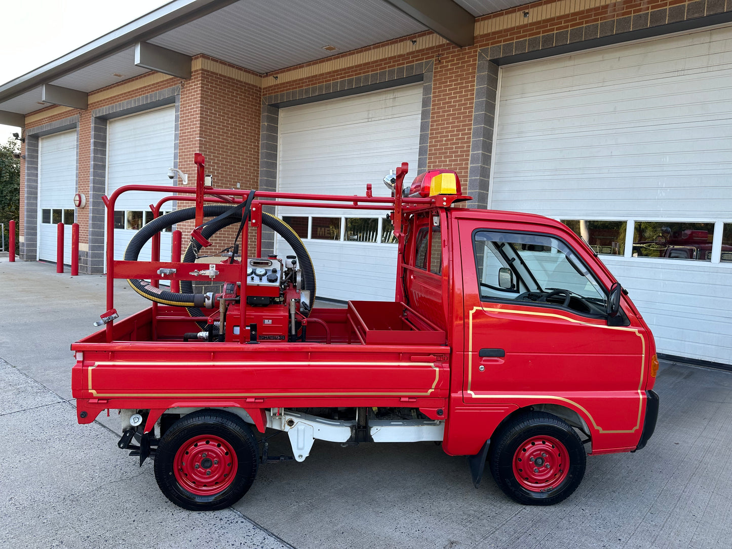 1998 SUZUKI CARRY FIRE TRUCK V-DD51T