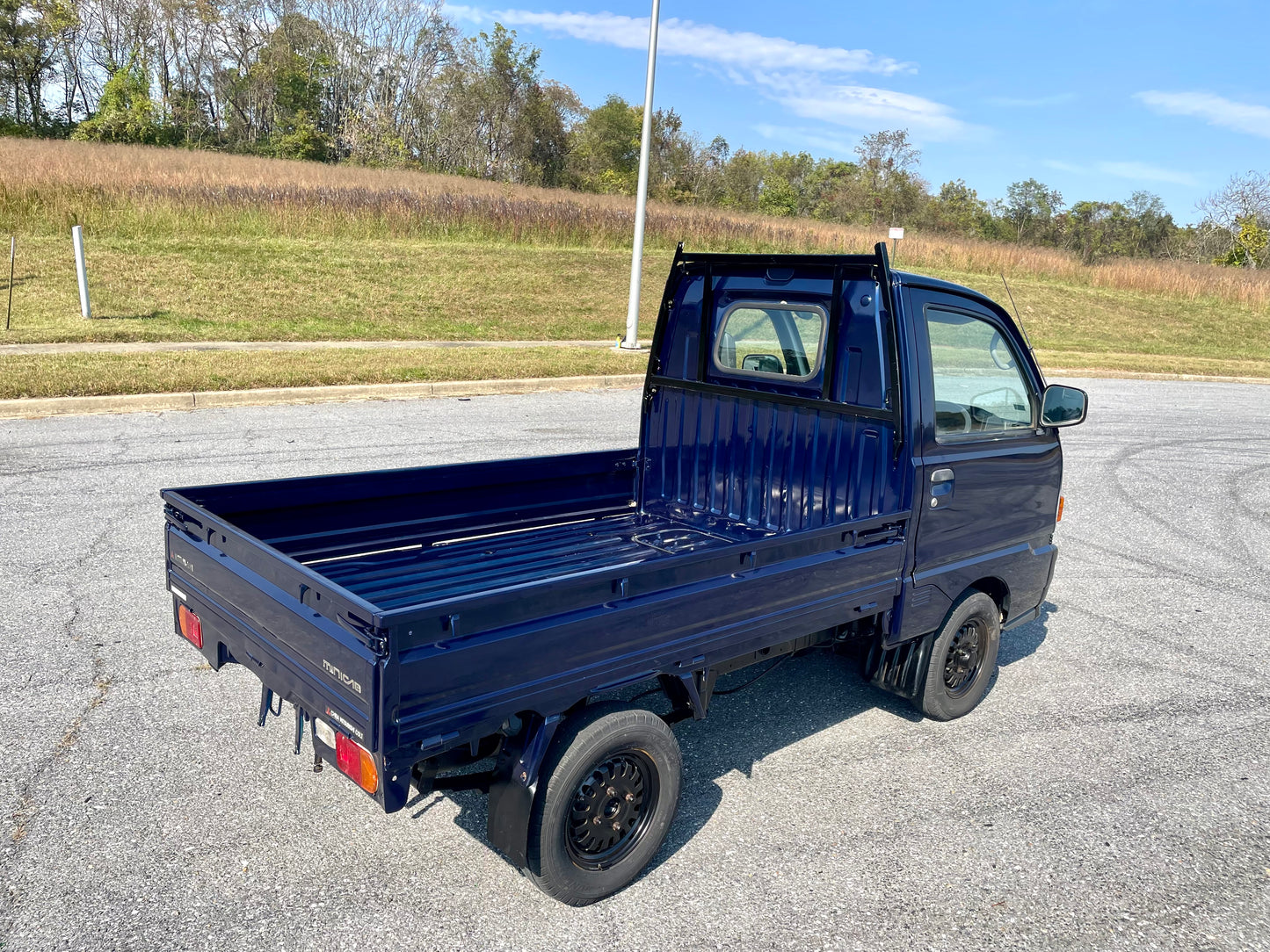 1997 MITSUBISHI MINICAB V-U42T