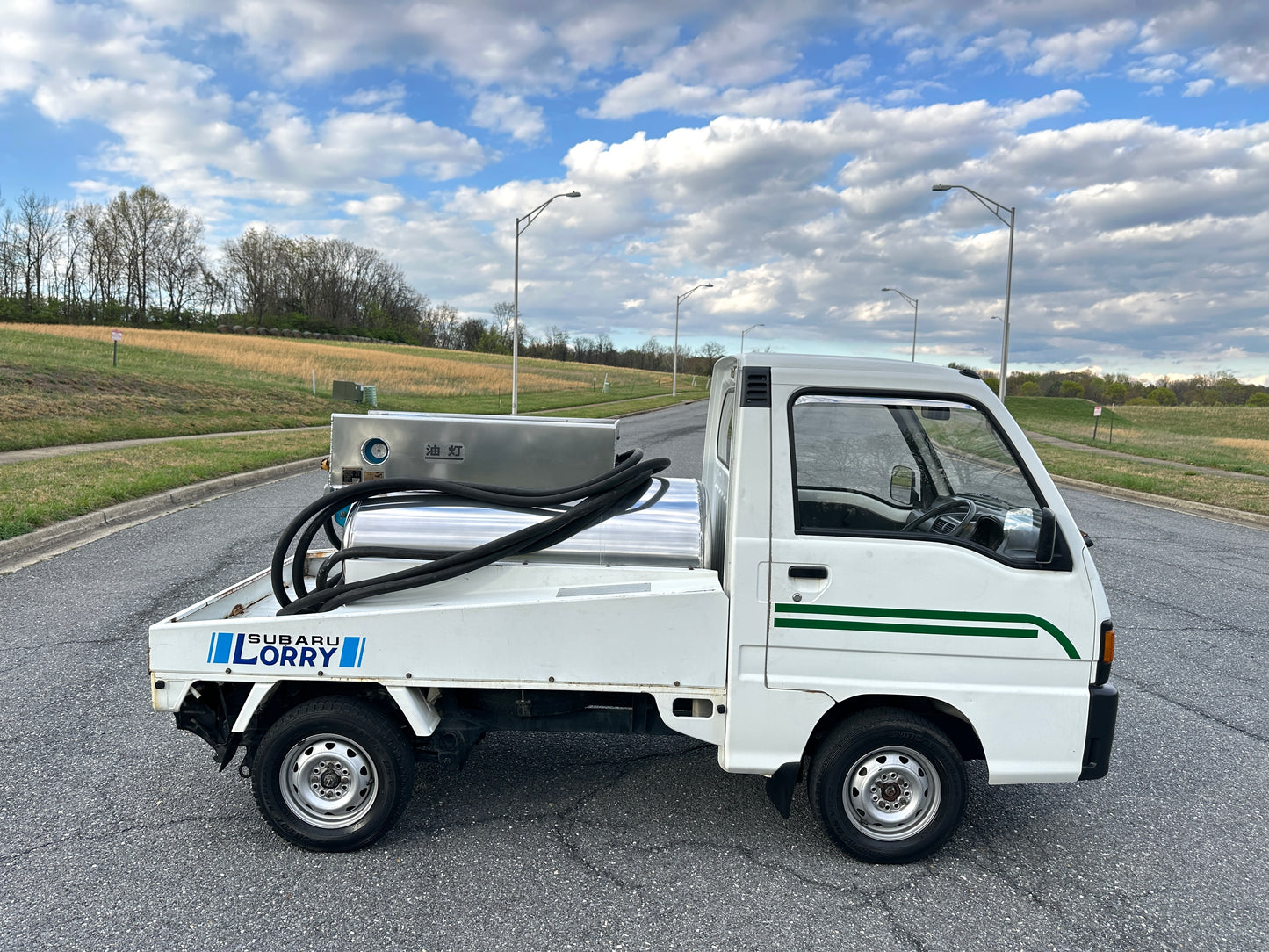 1991 SUBARU SAMBAR LORRY FUEL TANKER - 4WD - 5 SPEED — LOT#844