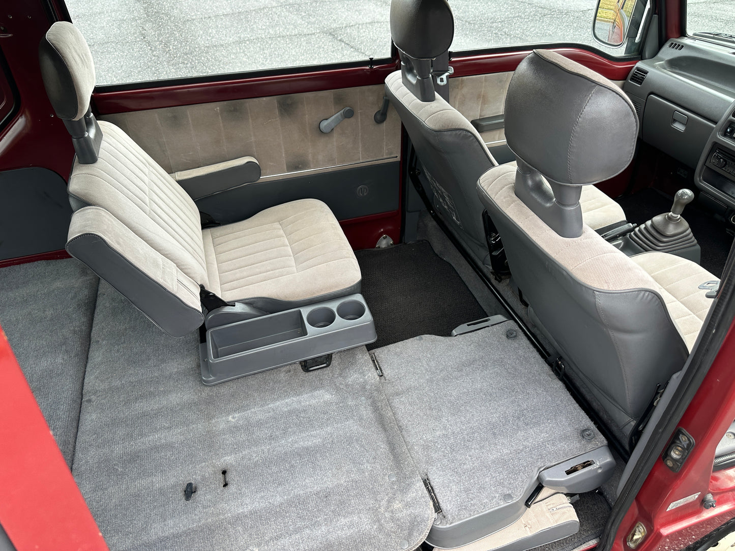 1995 SUBARU SAMBAR DIAS CLASSIC - 5 SPEED MANUAL — Lot#825