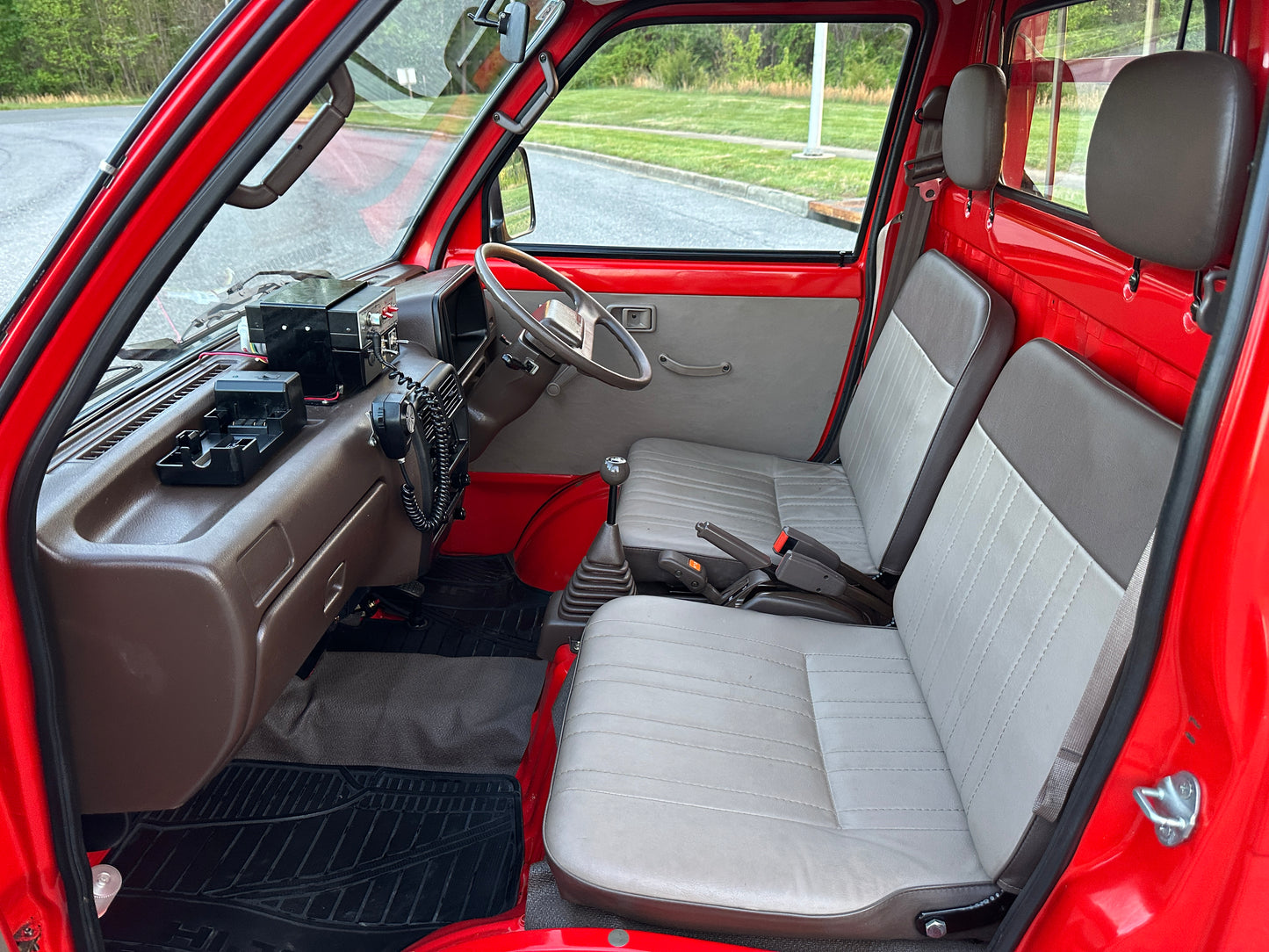 1992 DAIHATSU HIJET FIRE TRUCK 4WD V-S83P - 3,575 MILES - WORKING SIREN, EMERGENCY LIGHTS & PA SYSTEM — LOT#880