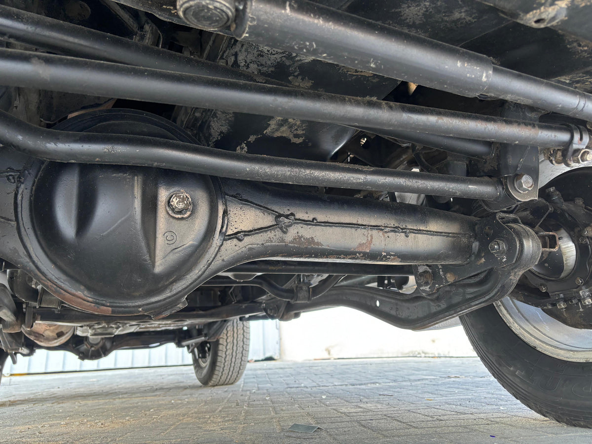 1998 TOYOTA LAND CRUISER HZJ105 GX - “GCC SPEC” - DIESEL- SOLID FRONT AXLE - DUAL FUEL TANKS