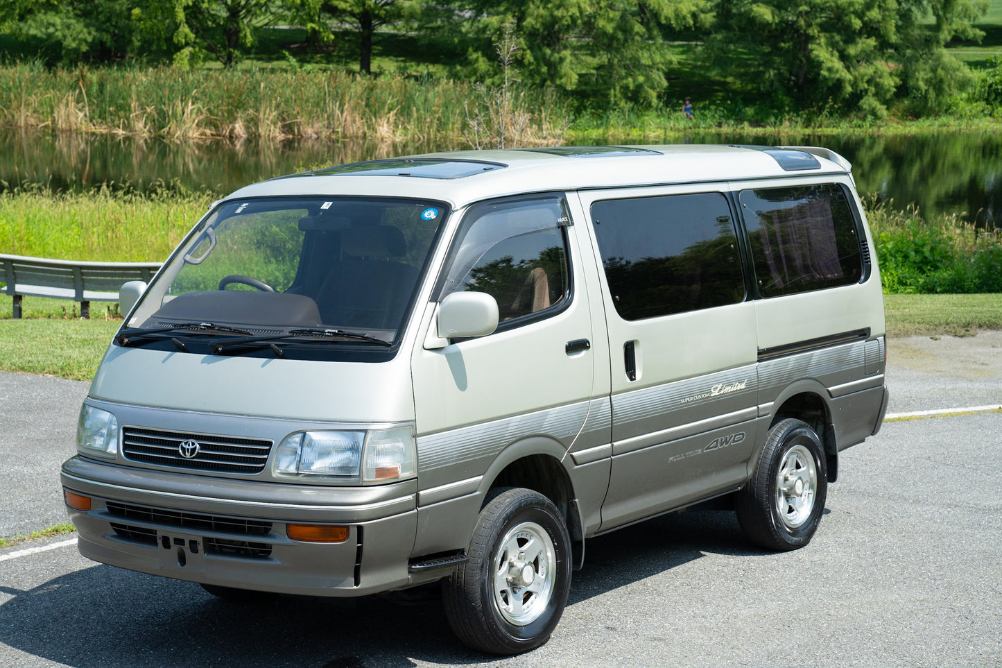1996 TOYOTA HIACE SUPER CUSTOM LIMITED KZH106