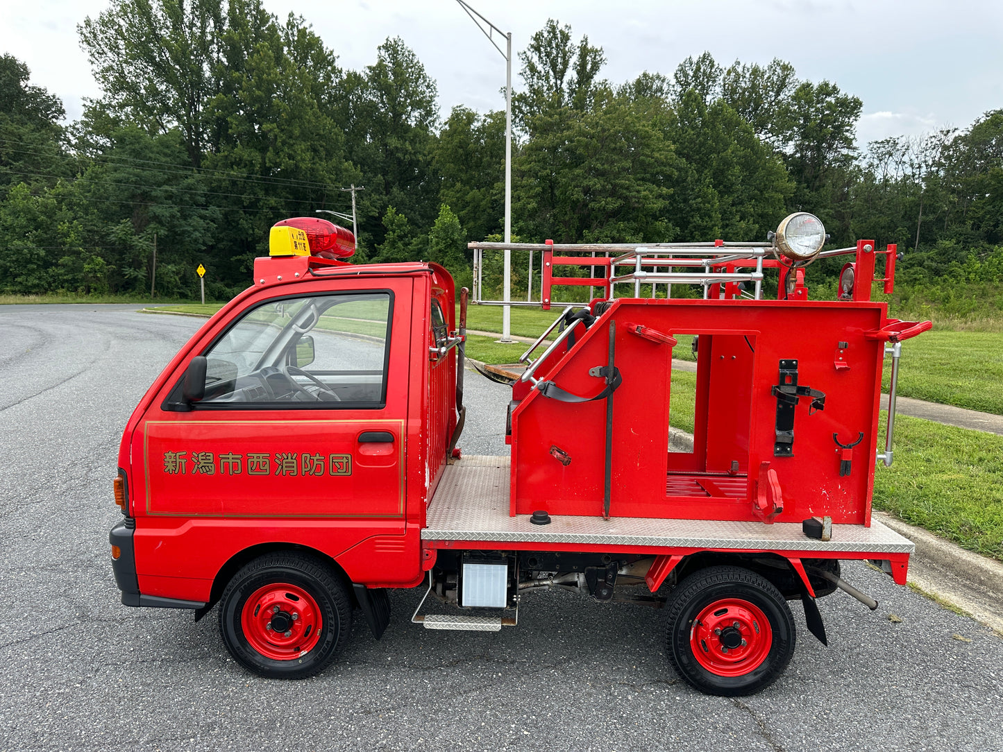 1994 MITSUBISHI MINICAB FIRE TRUCK 4WD V-U42T — LOT#885