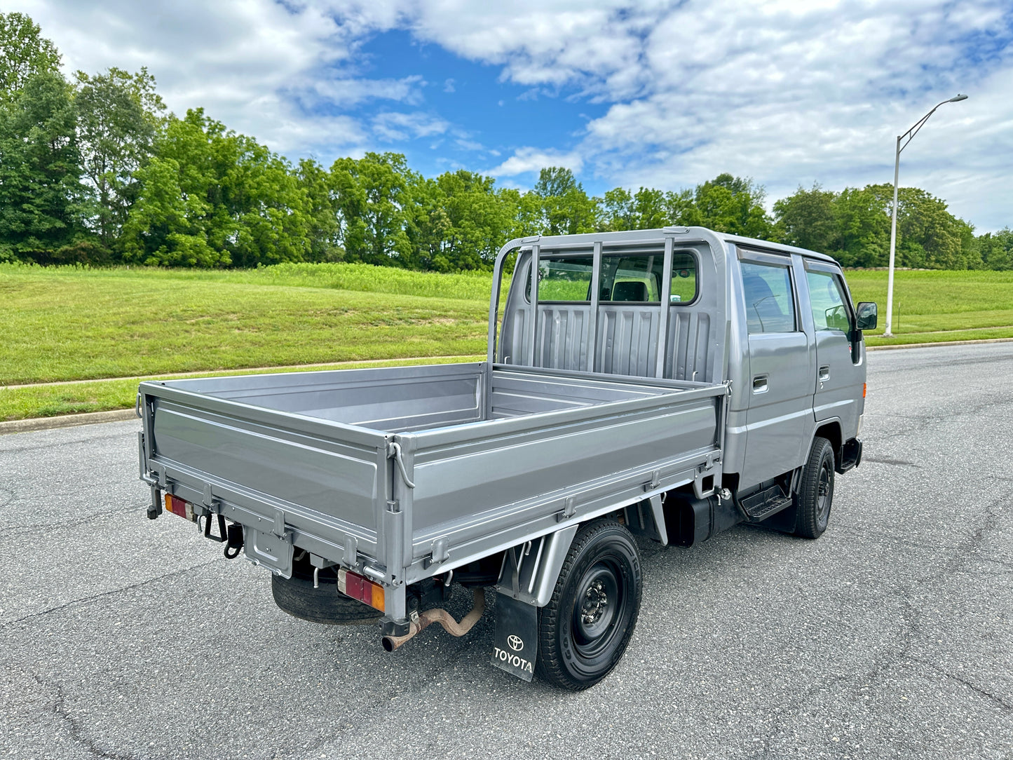 1997 TOYOTA TOYOACE LY161 DOUBLE-CAB TRUCK