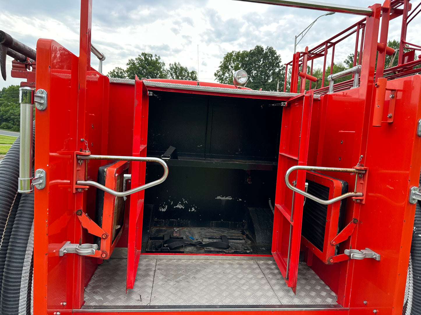 1999 TOYOTA DYNA JAPANESE FIRE TRUCK - DIESEL - 6,528 MILES — LOT#855