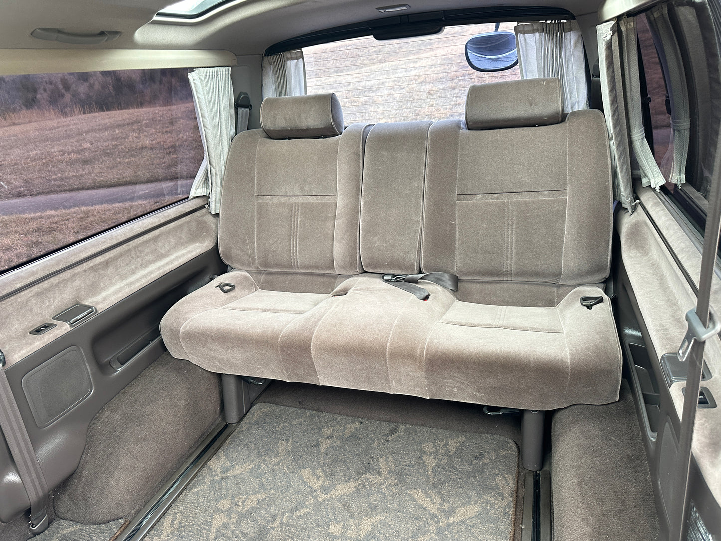 1999 TOYOTA HIACE SUPER CUSTOM LIMITED 4WD - INTERCOOLED TURBO DIESEL — LOT#687