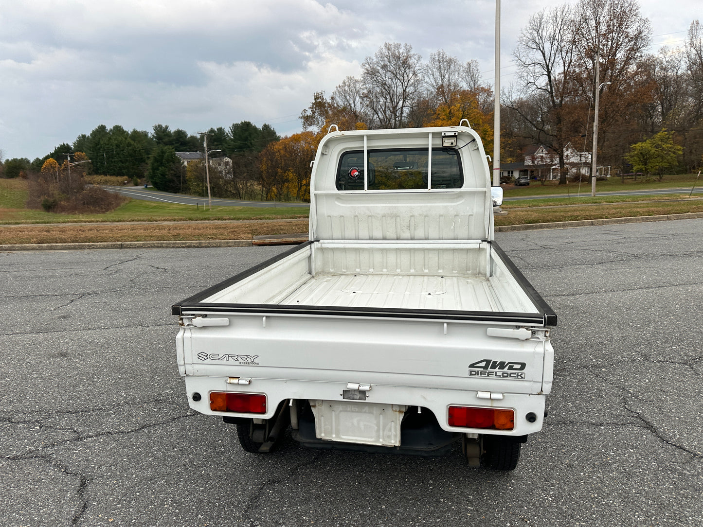 1997 SUZUKI CARRY - 4WD - AXLE LOCK - AIR CONDITIONING — LOT#672