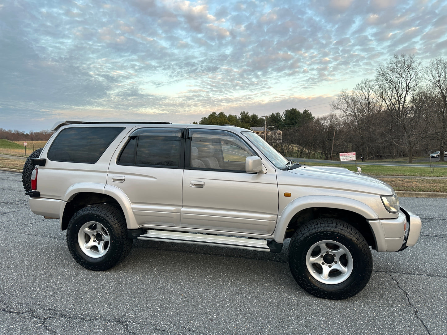 1996 Toyota Hilux Surf SSR-G 4X4 - INTERCOOLED TURBO DIESEL — LOT#822